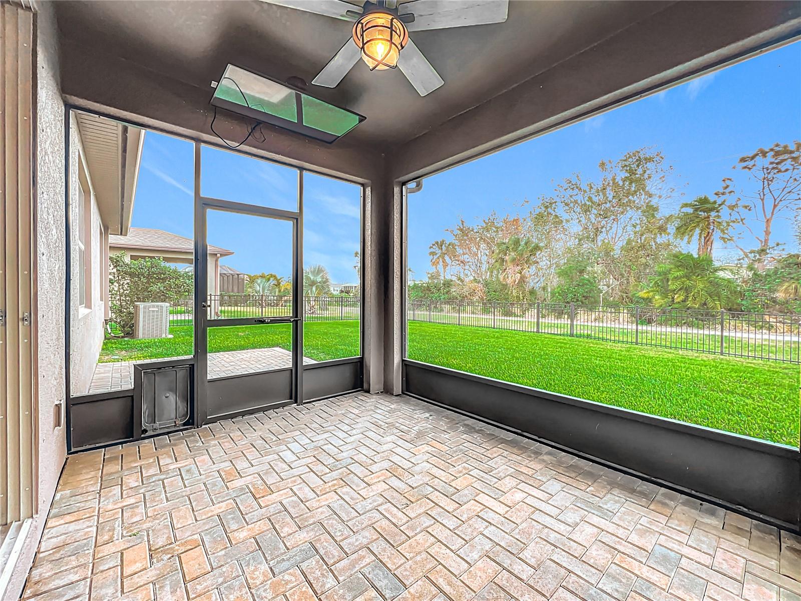 Image 34 of 62 For 4808 111th Terrace E