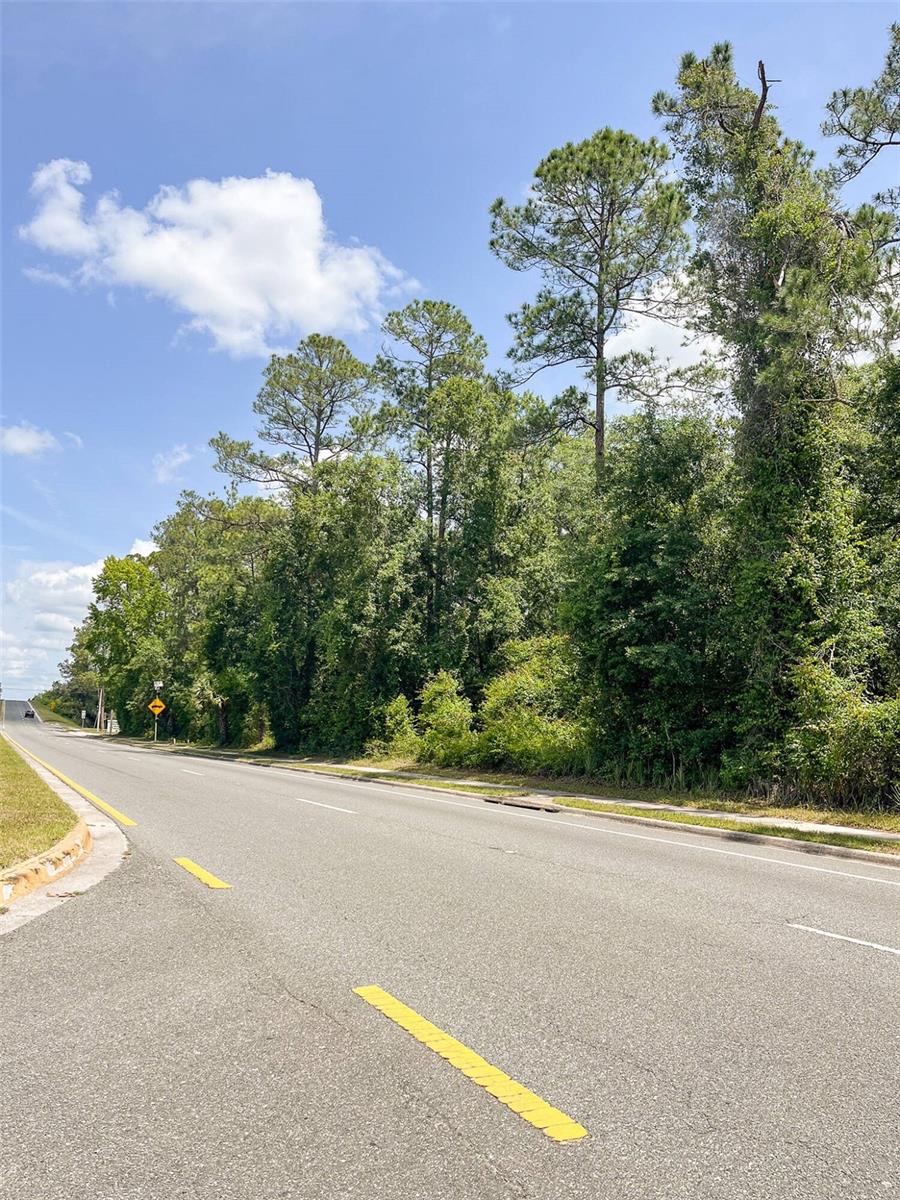 Image 6 of 11 For  Us-301  