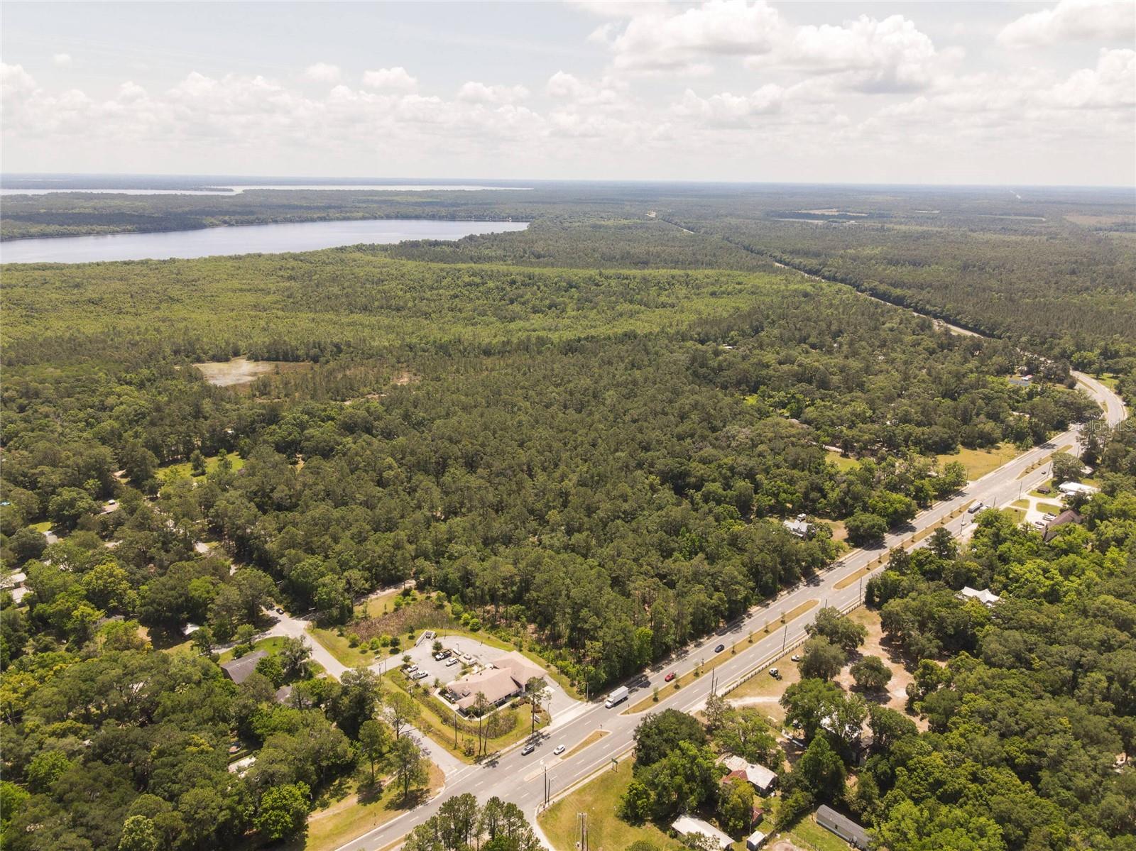 Image 9 of 11 For  Us-301  