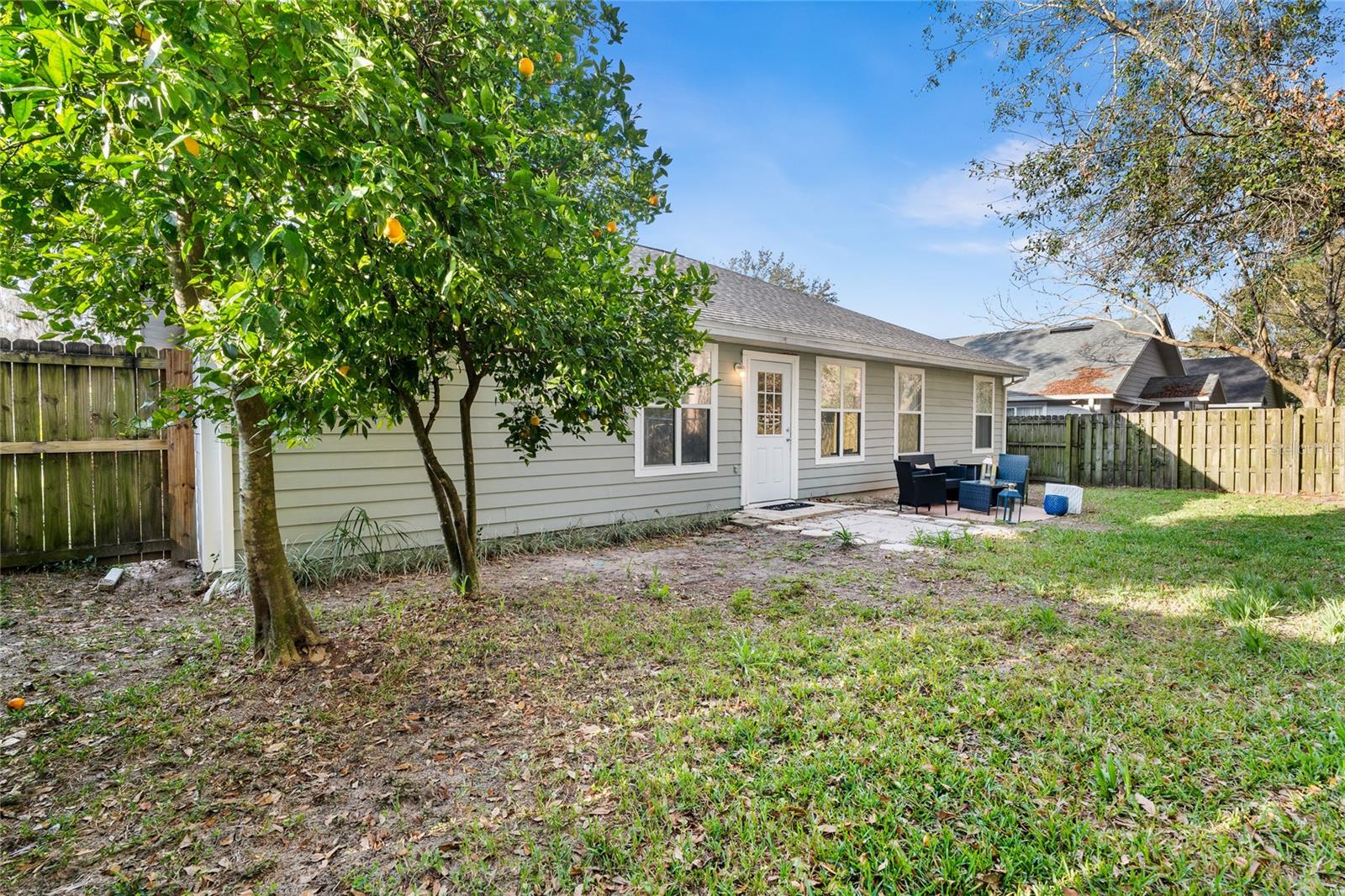 Image 21 of 39 For 7148 121st Avenue