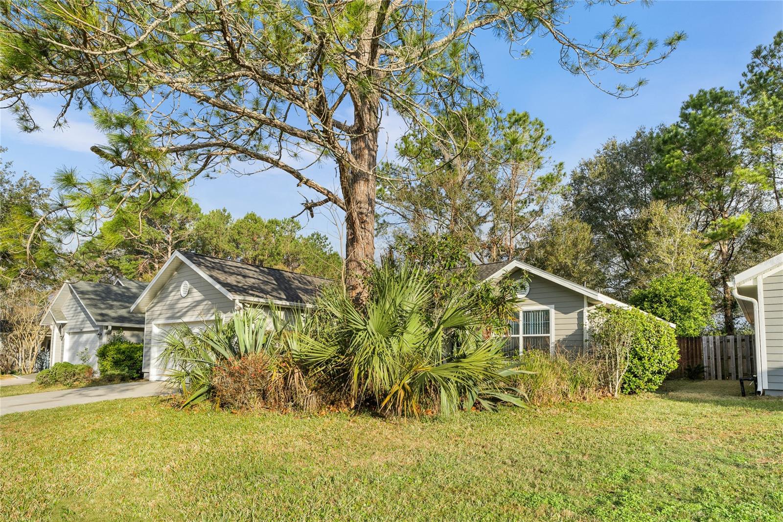 Image 26 of 39 For 7148 121st Avenue