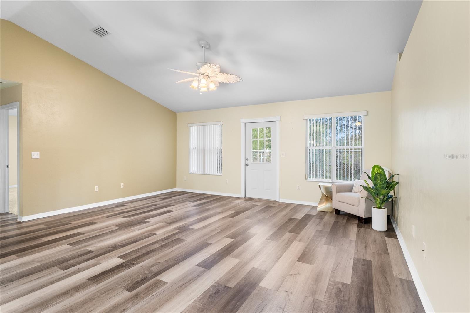 Image 3 of 39 For 7148 121st Avenue