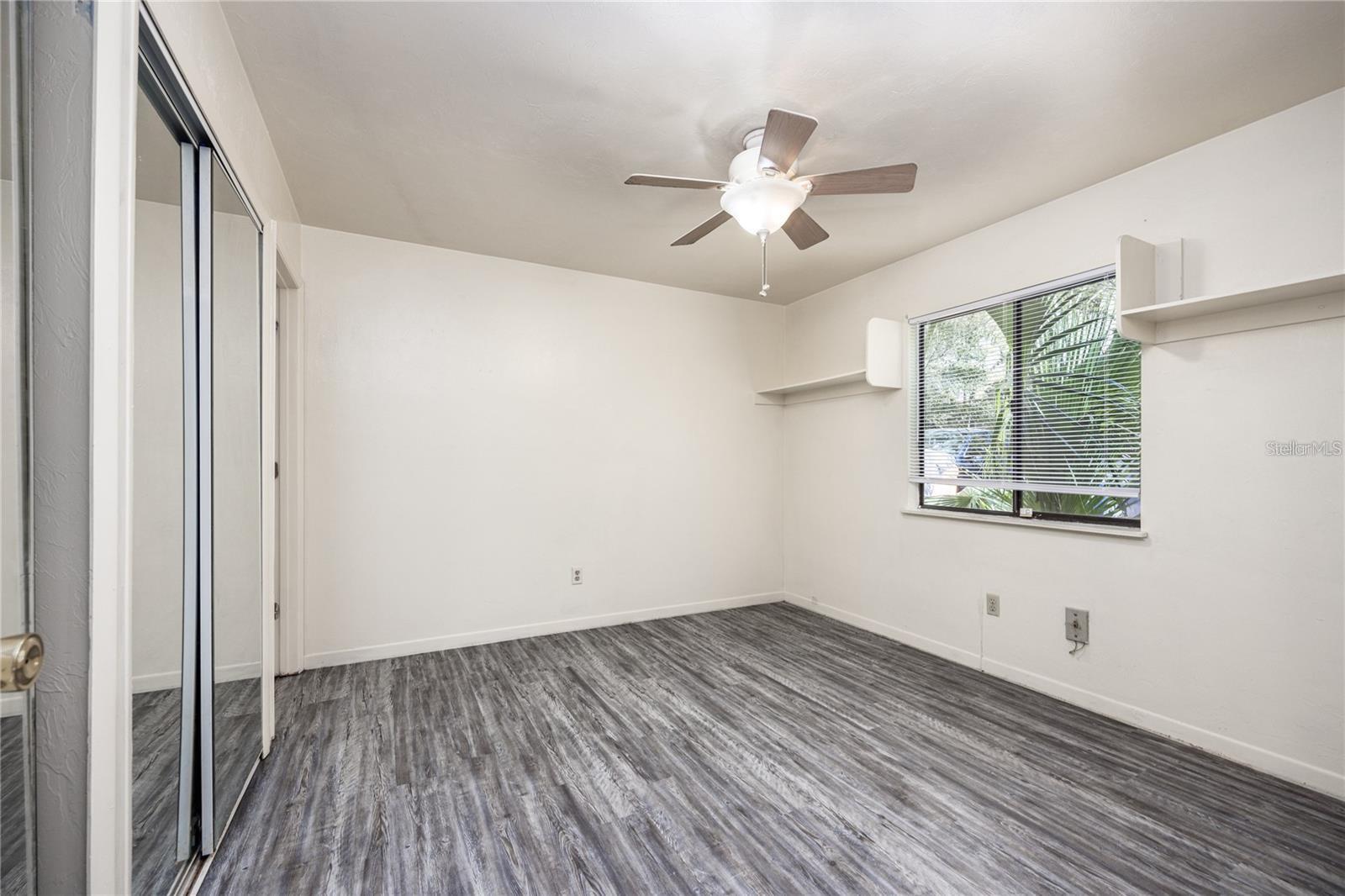 Image 3 of 22 For 127 16th Avenue S-105