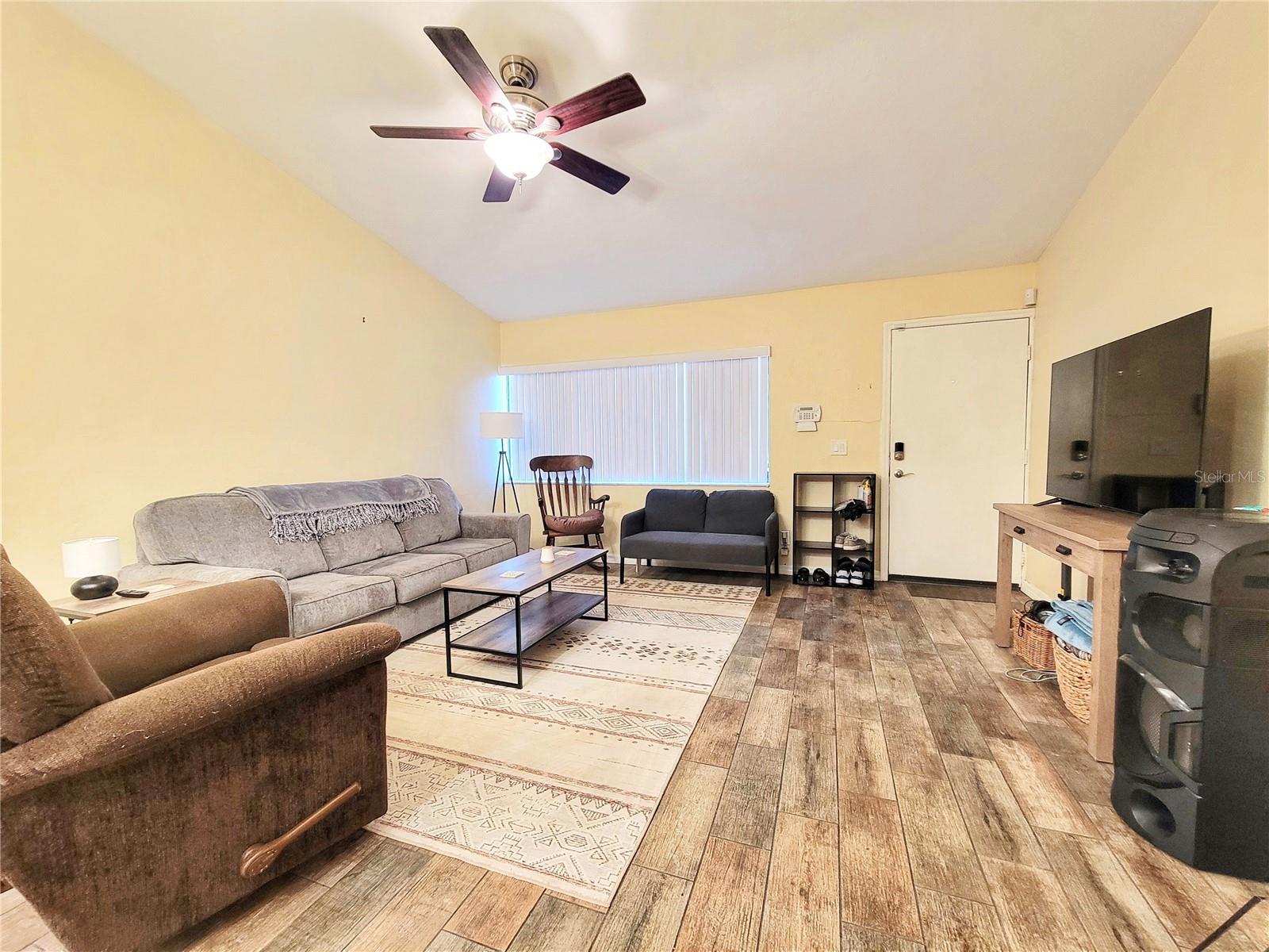Image 8 of 21 For 2508 35th Place 18