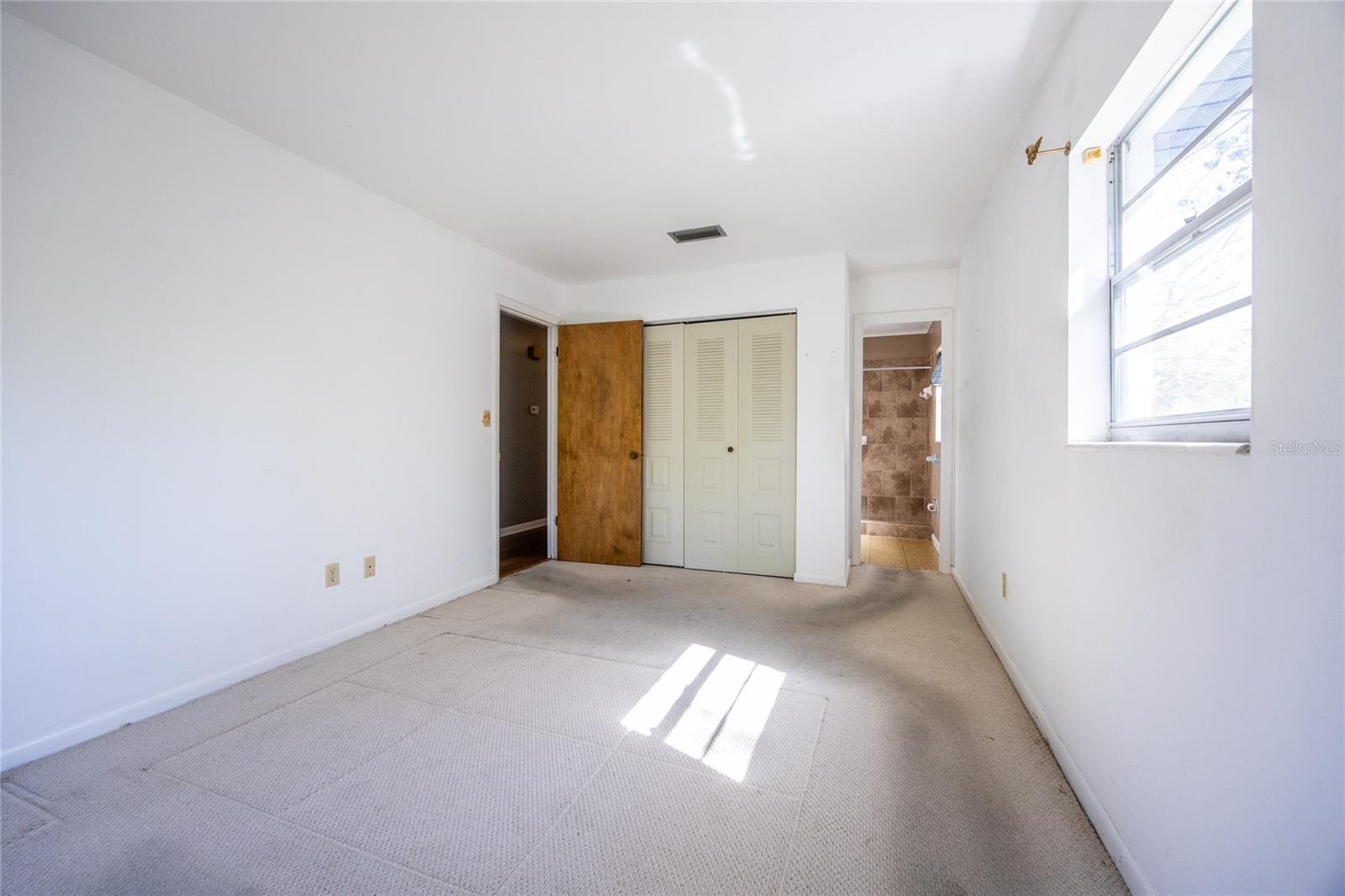 Image 19 of 35 For 6517 30th Terrace