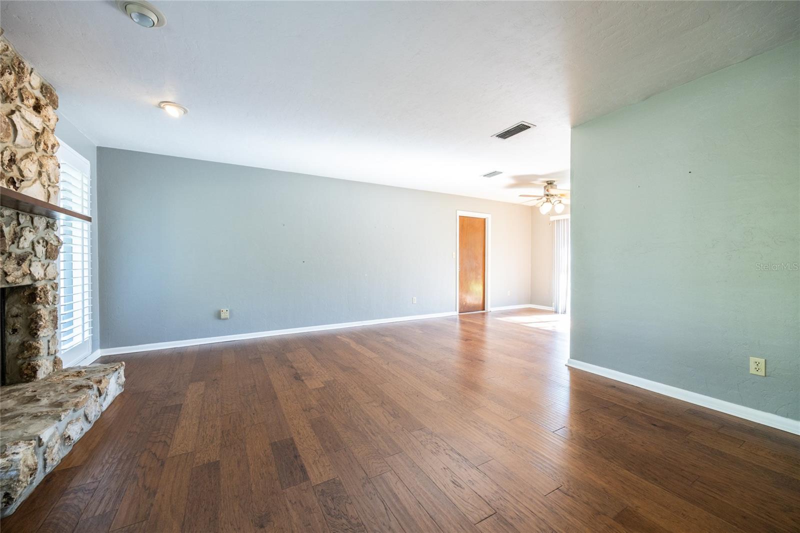 Image 6 of 35 For 6517 30th Terrace
