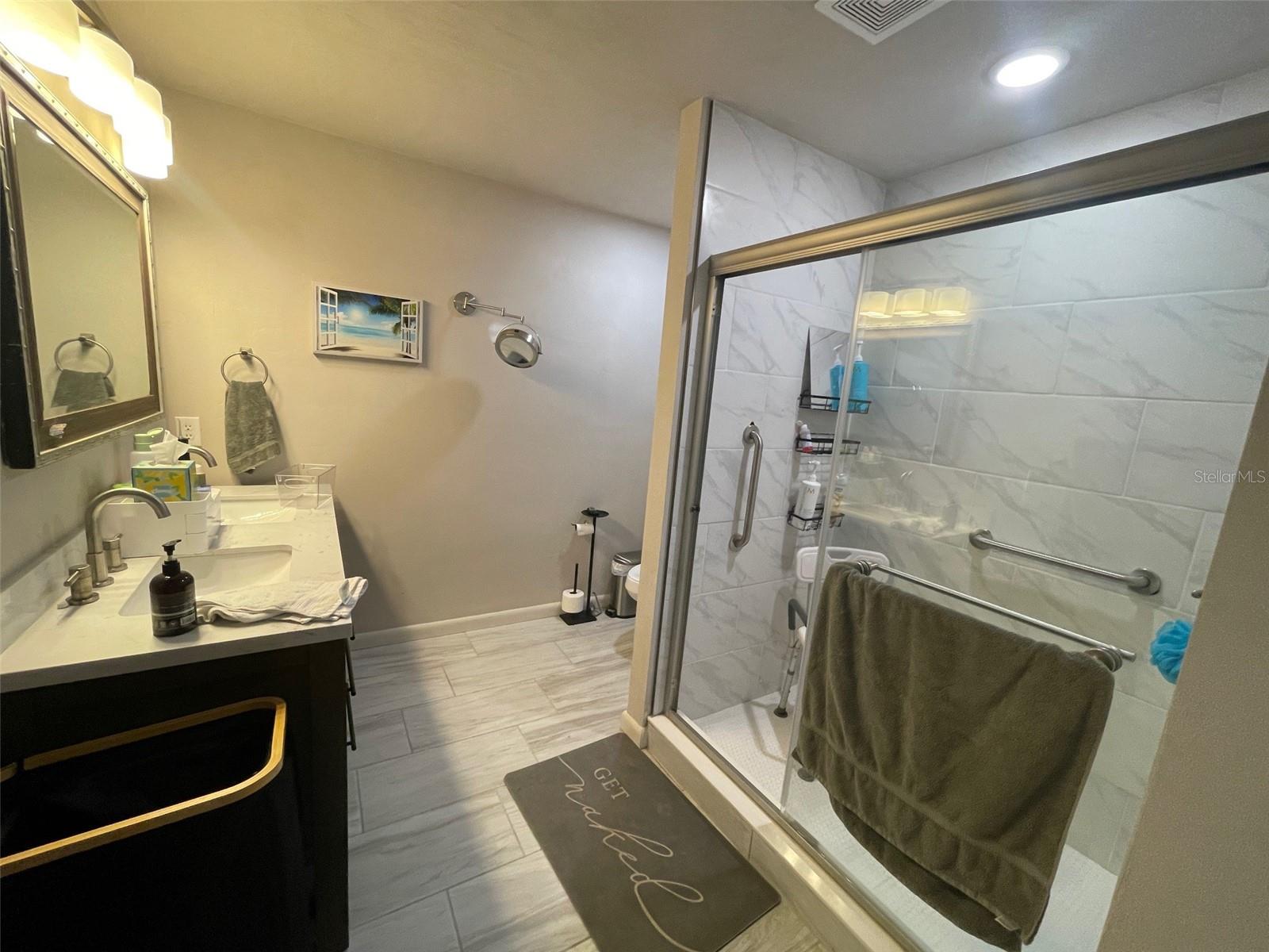 Image 14 of 21 For 2014 35th Avenue