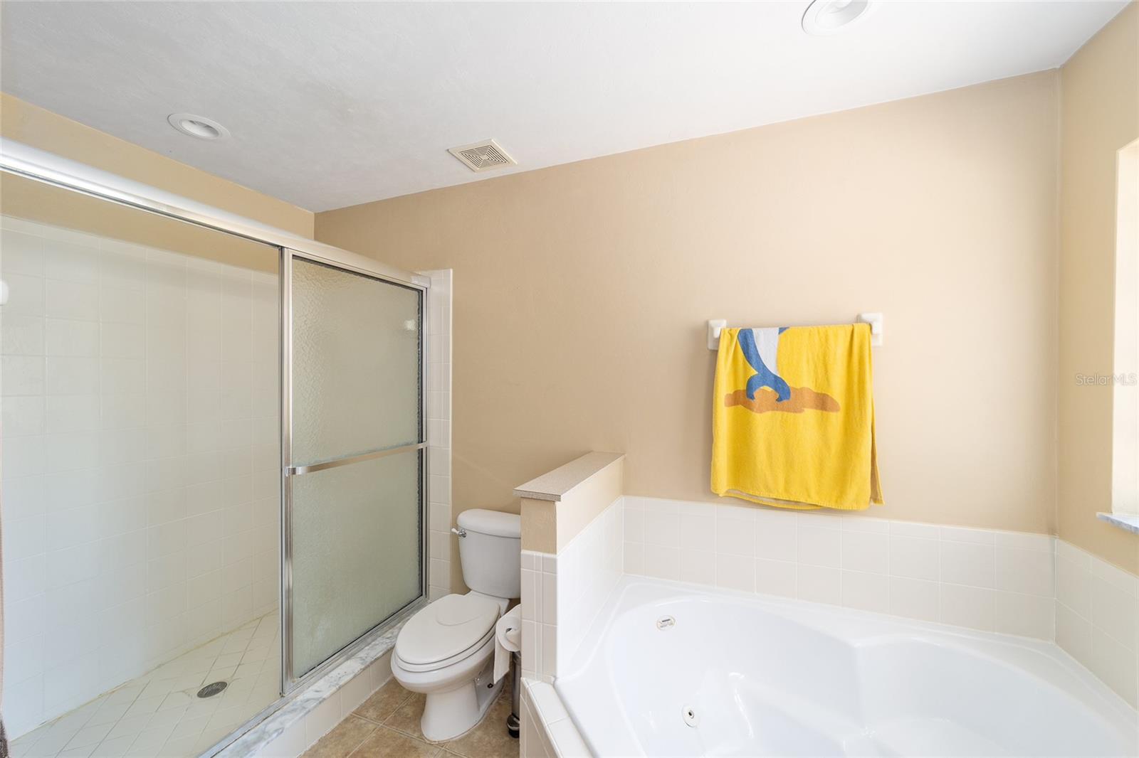 Image 23 of 36 For 943 254th Drive