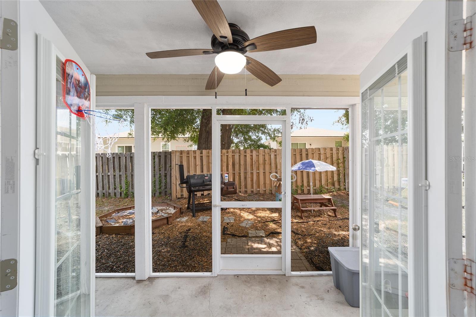 Image 25 of 36 For 943 254th Drive
