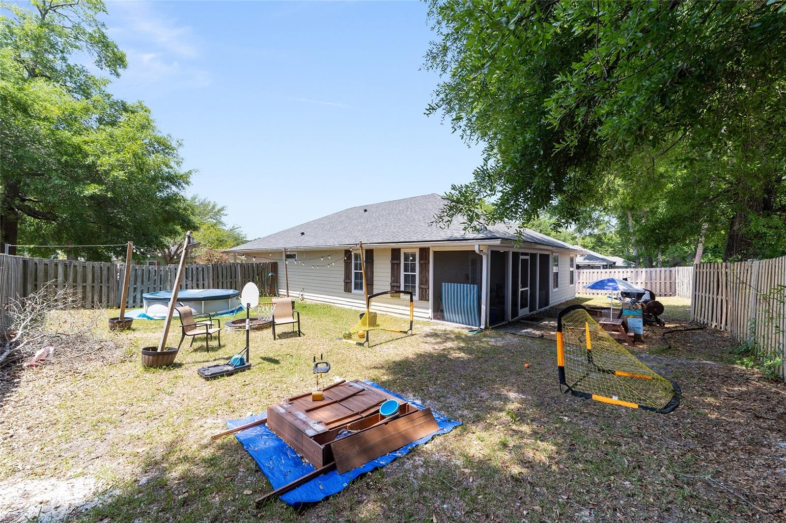 Image 29 of 36 For 943 254th Drive