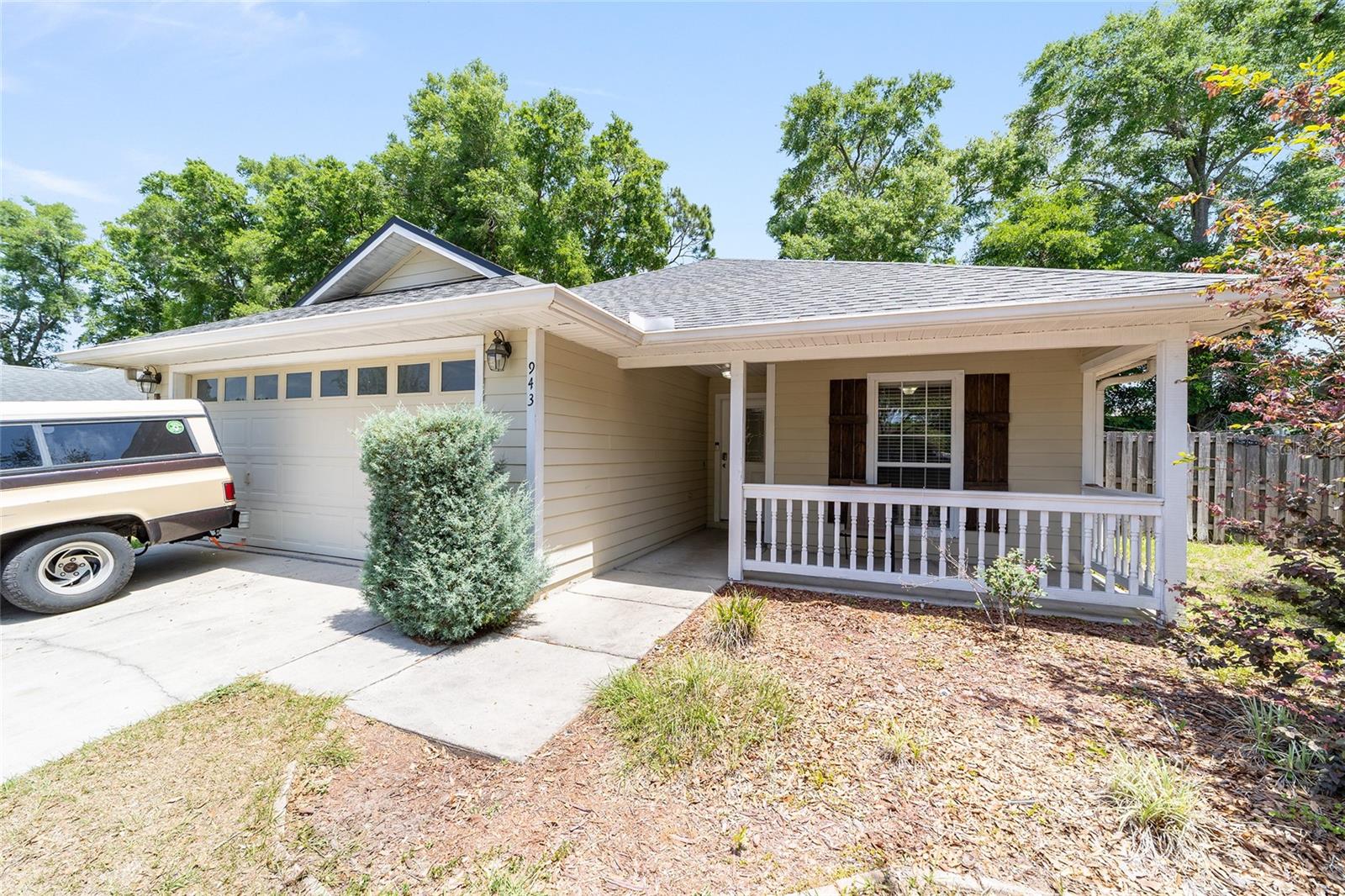 Image 31 of 36 For 943 254th Drive