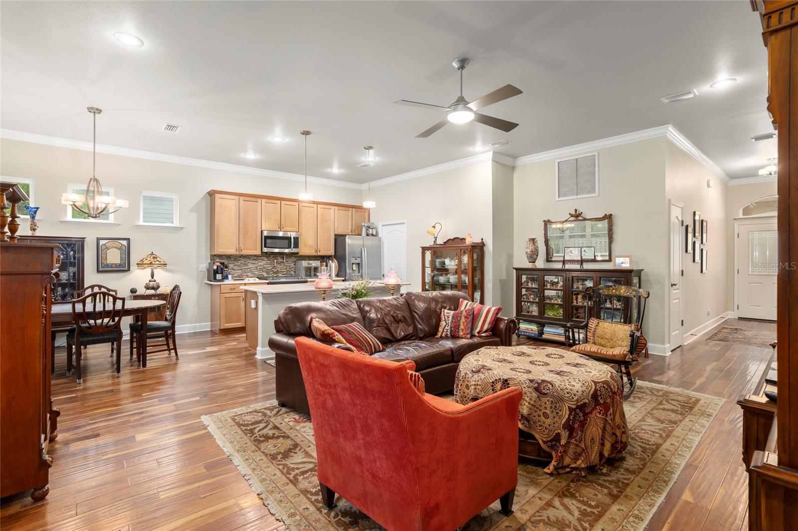 Image 18 of 57 For 6377 48th Drive