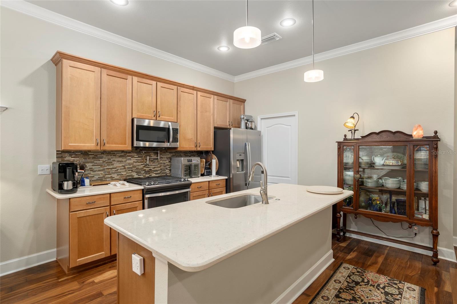 Image 22 of 57 For 6377 48th Drive