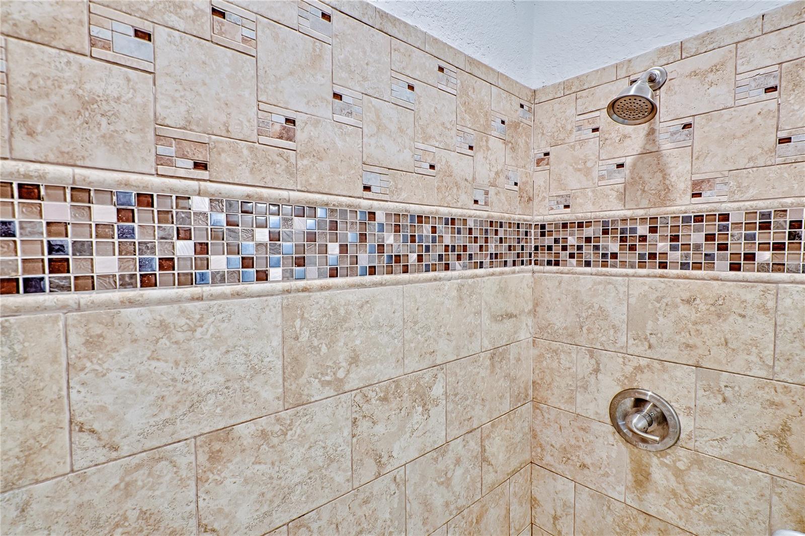 Image 29 of 37 For 2508 35th Place N83