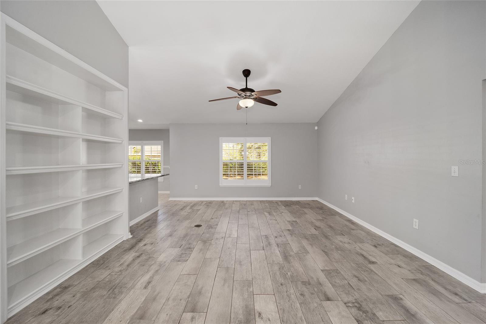 Image 14 of 46 For 7212 81st Drive