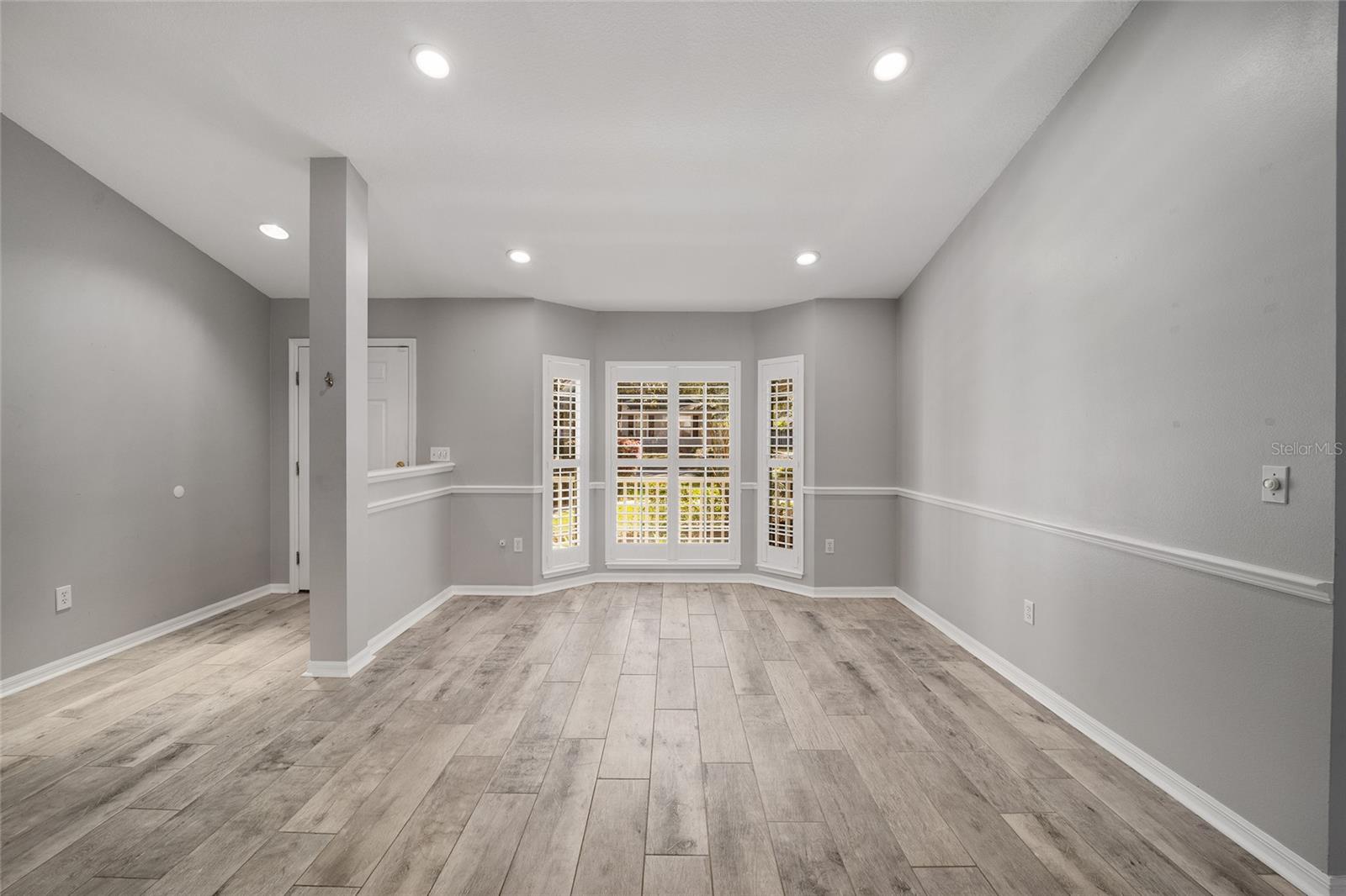 Image 17 of 46 For 7212 81st Drive