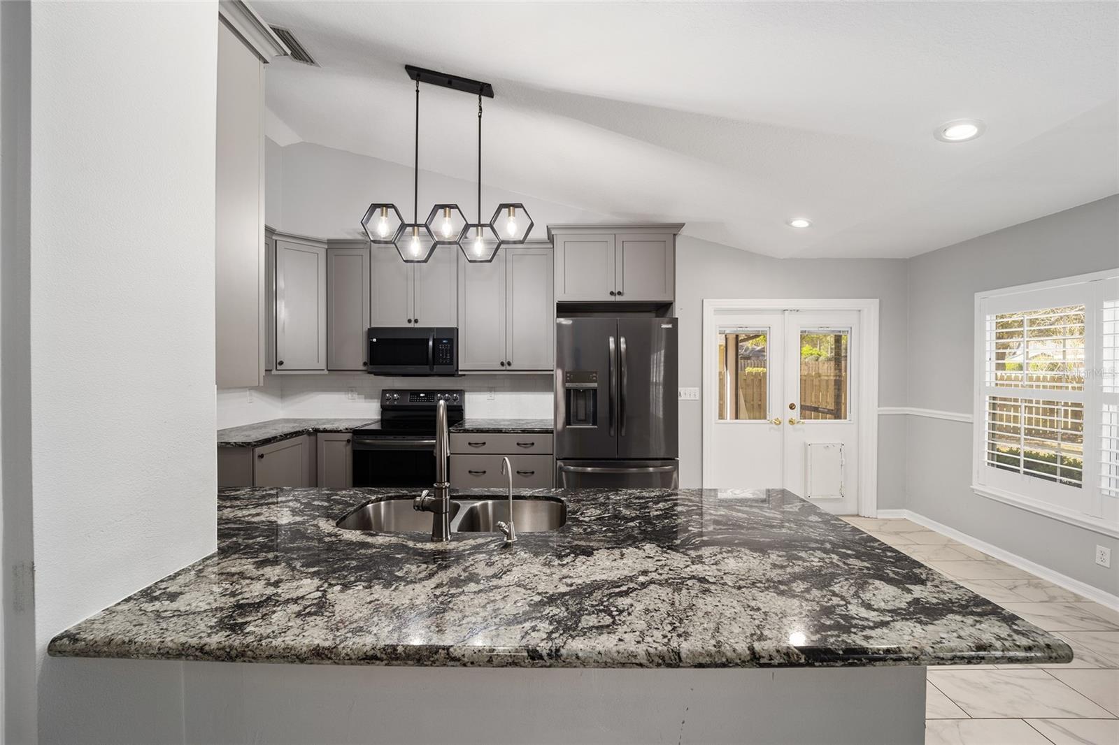 Image 21 of 46 For 7212 81st Drive