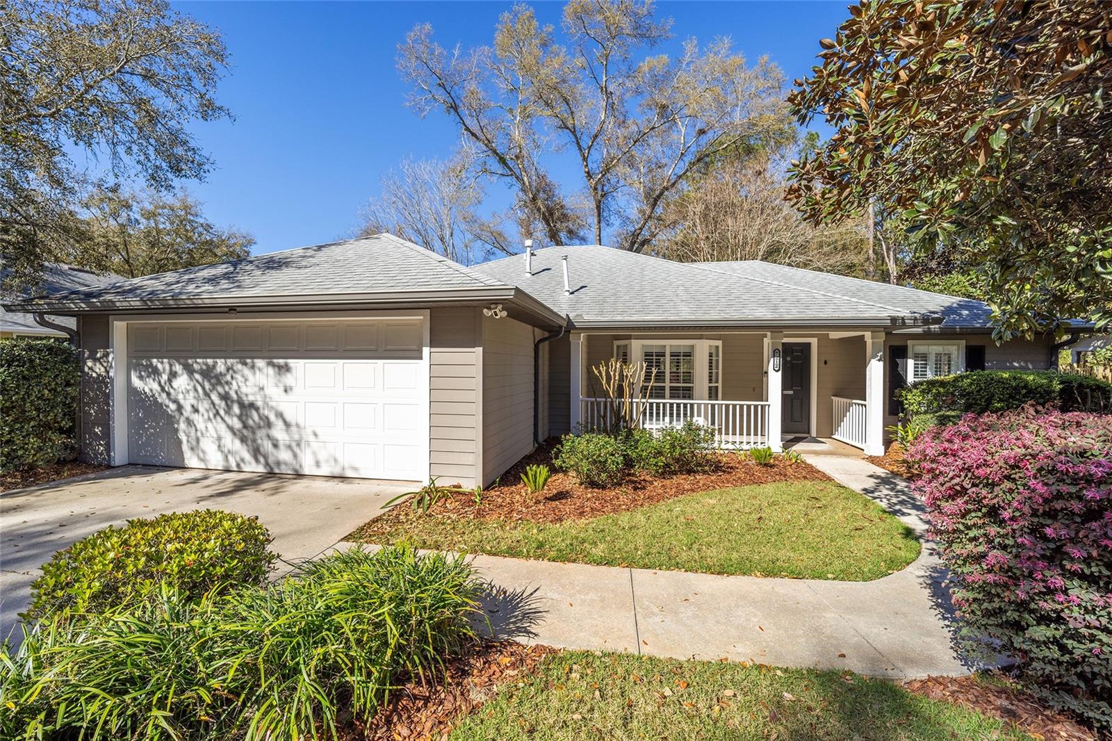 Image 9 of 46 For 7212 81st Drive