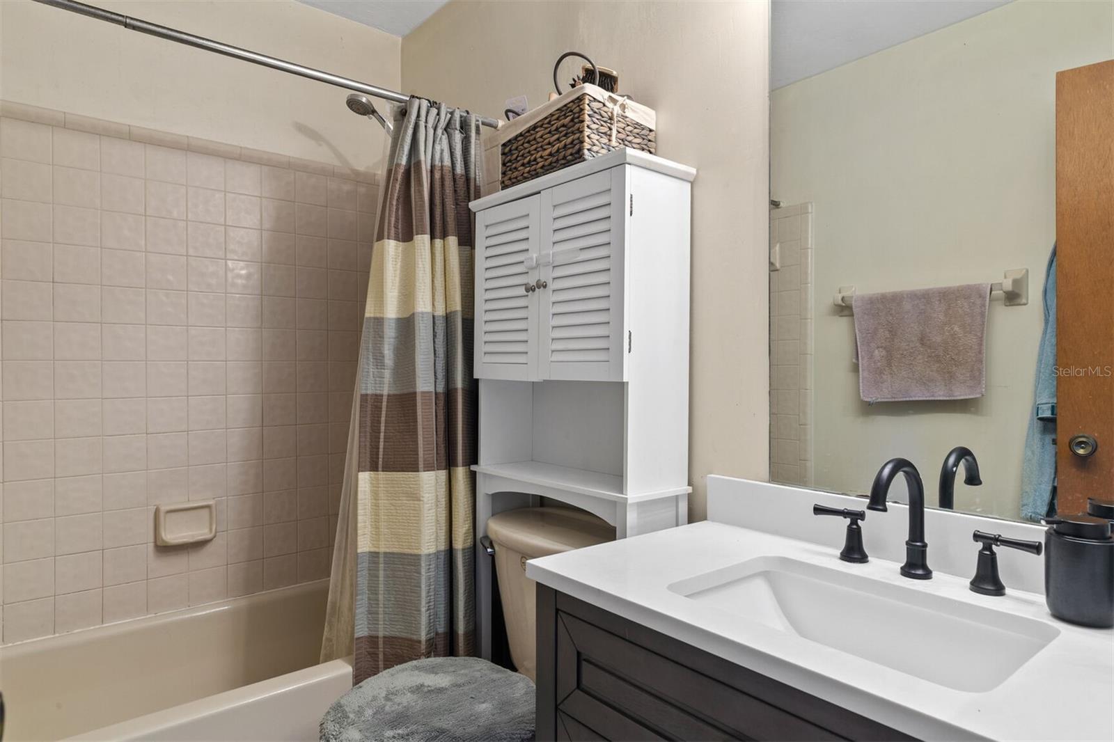 Image 13 of 29 For 945 56th Terrace