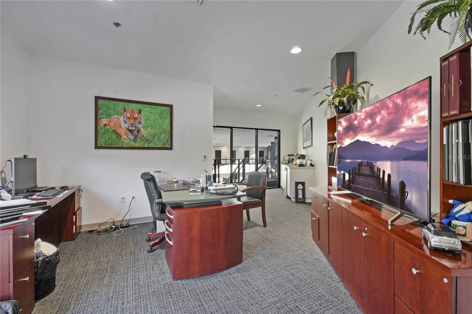 Image 22 of 39 For 10393 Fortune Parkway