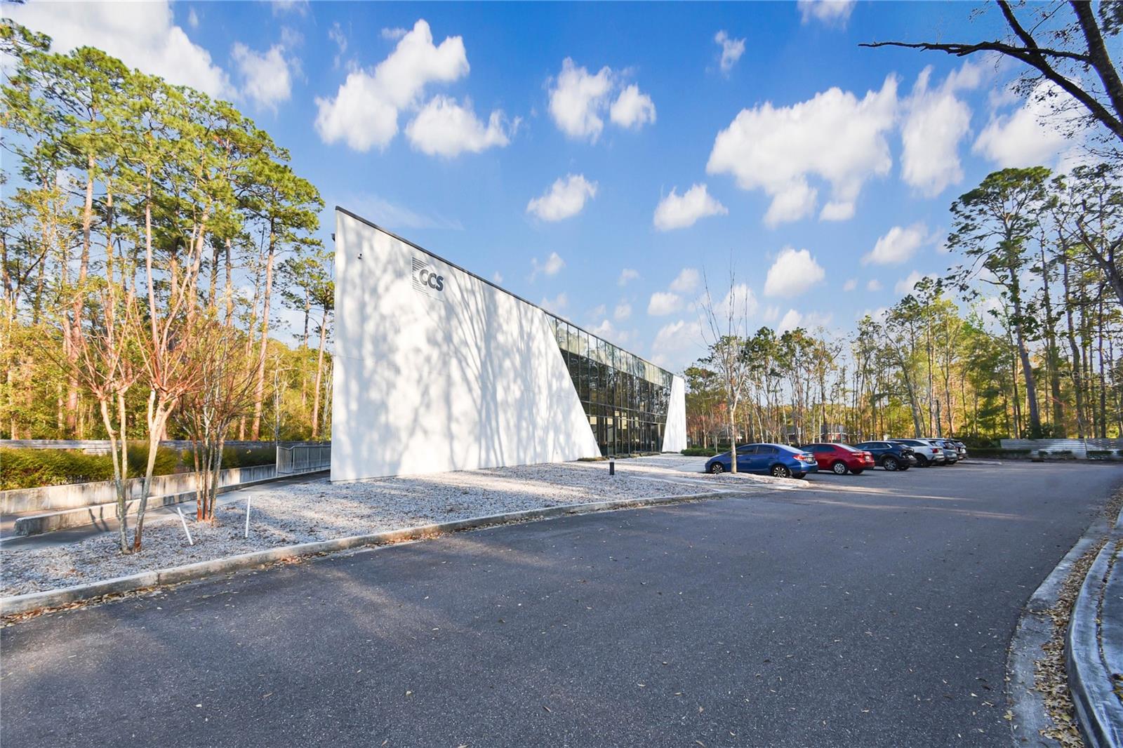 Image 36 of 39 For 10393 Fortune Parkway