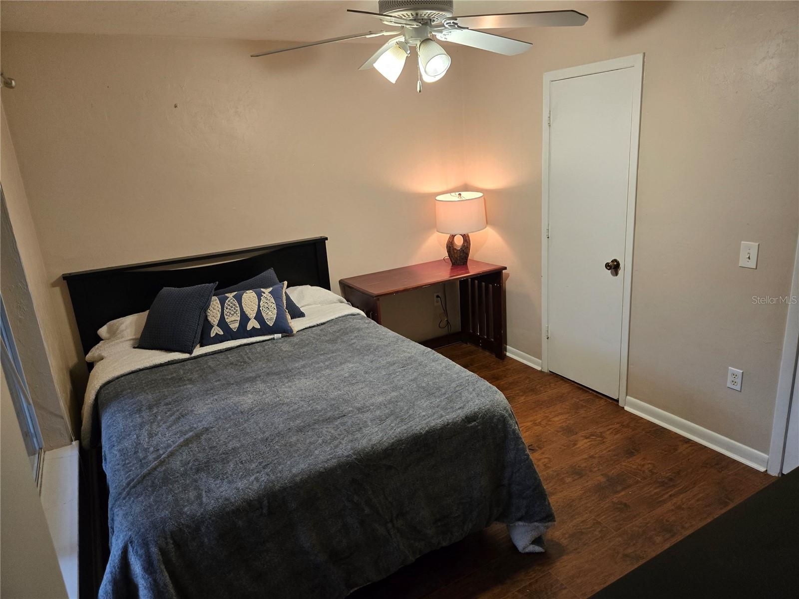 Listing photo id 19 for 3800 20th Avenue Avenue 209