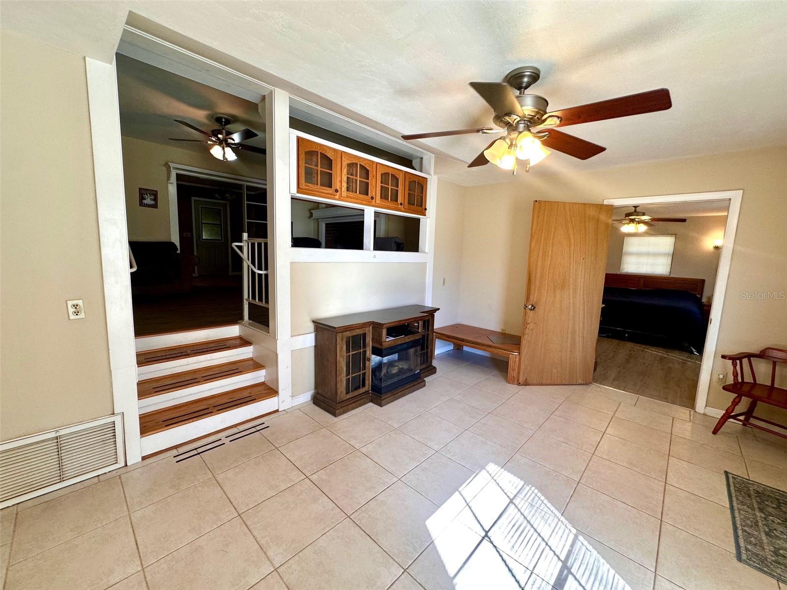 Image 11 of 37 For 4220 235th Avenue