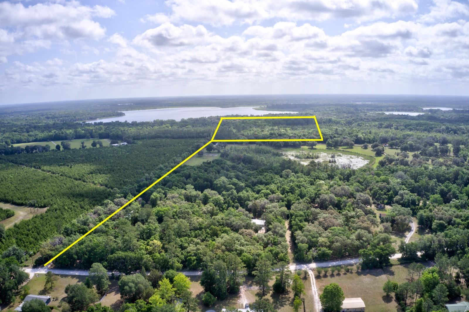 Image 3 of 13 For 8903 225th Drive