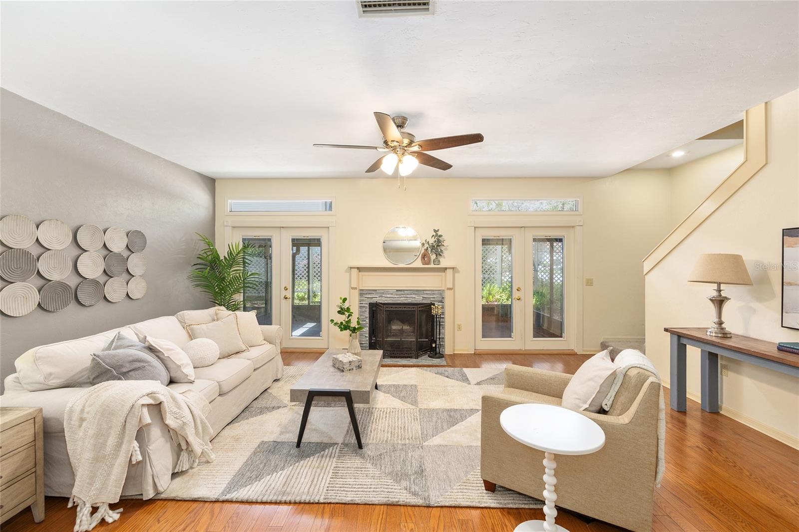 Image 15 of 57 For 914 42nd Terrace
