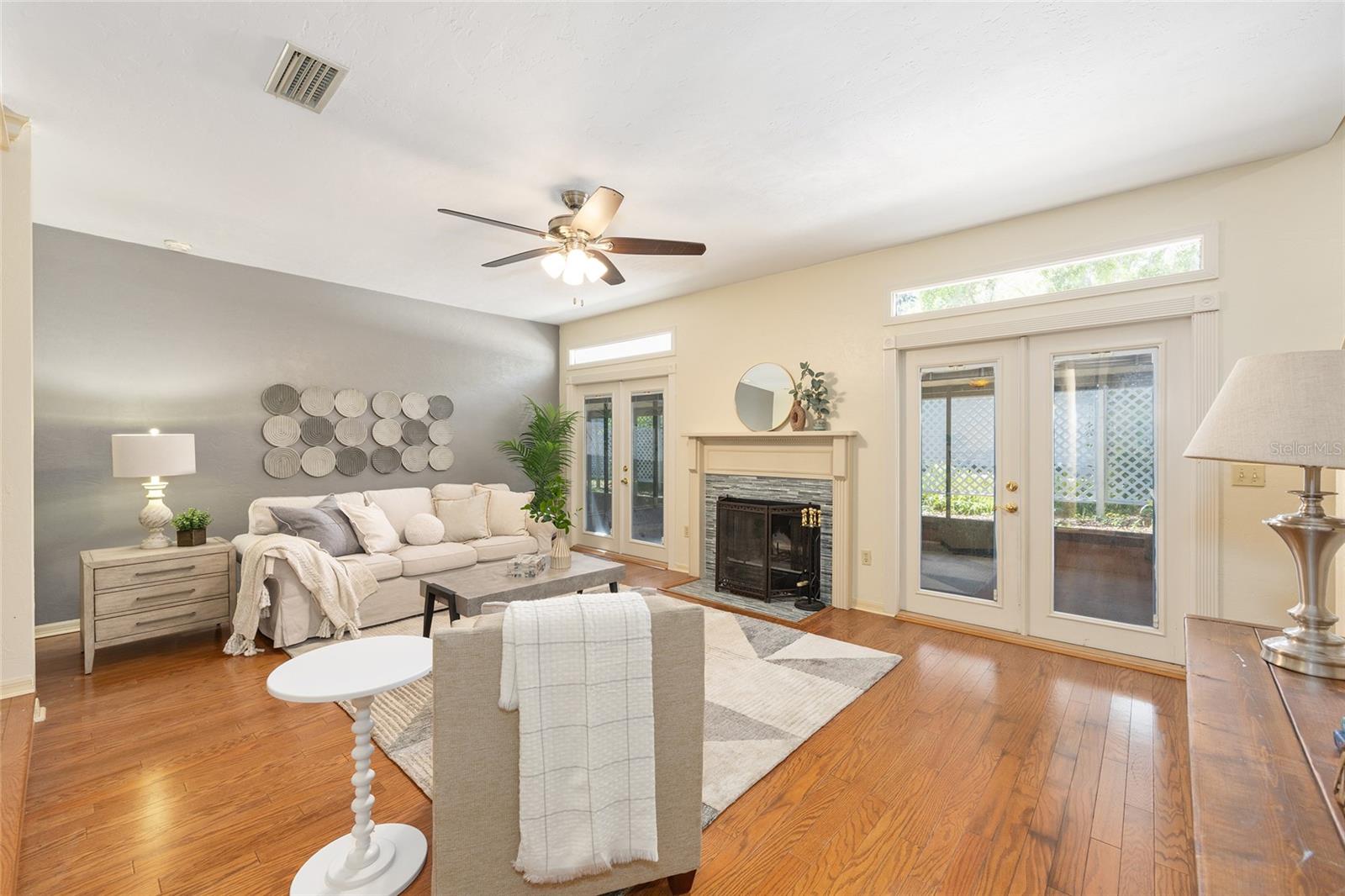 Image 16 of 57 For 914 42nd Terrace