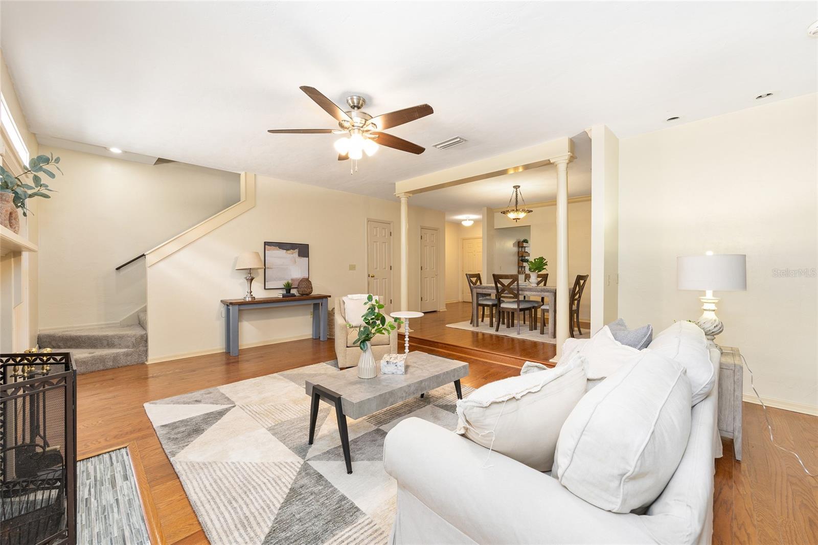 Image 18 of 57 For 914 42nd Terrace