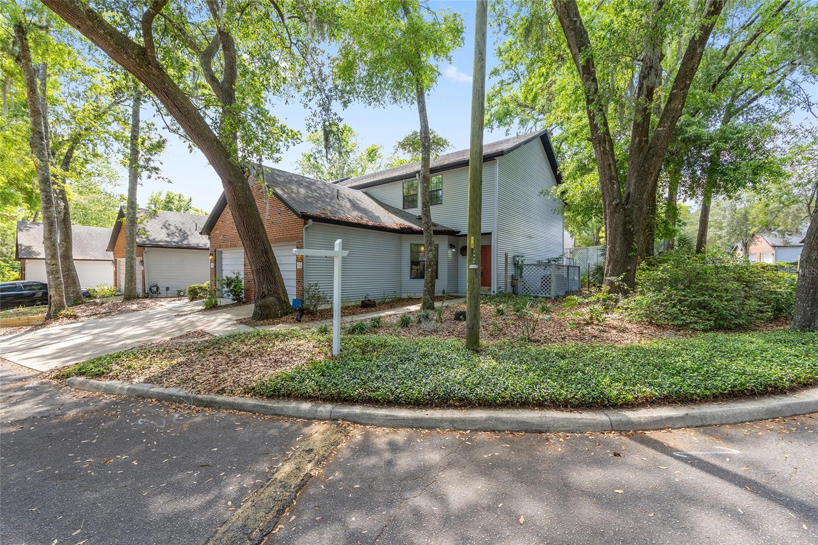 Image 40 of 57 For 914 42nd Terrace