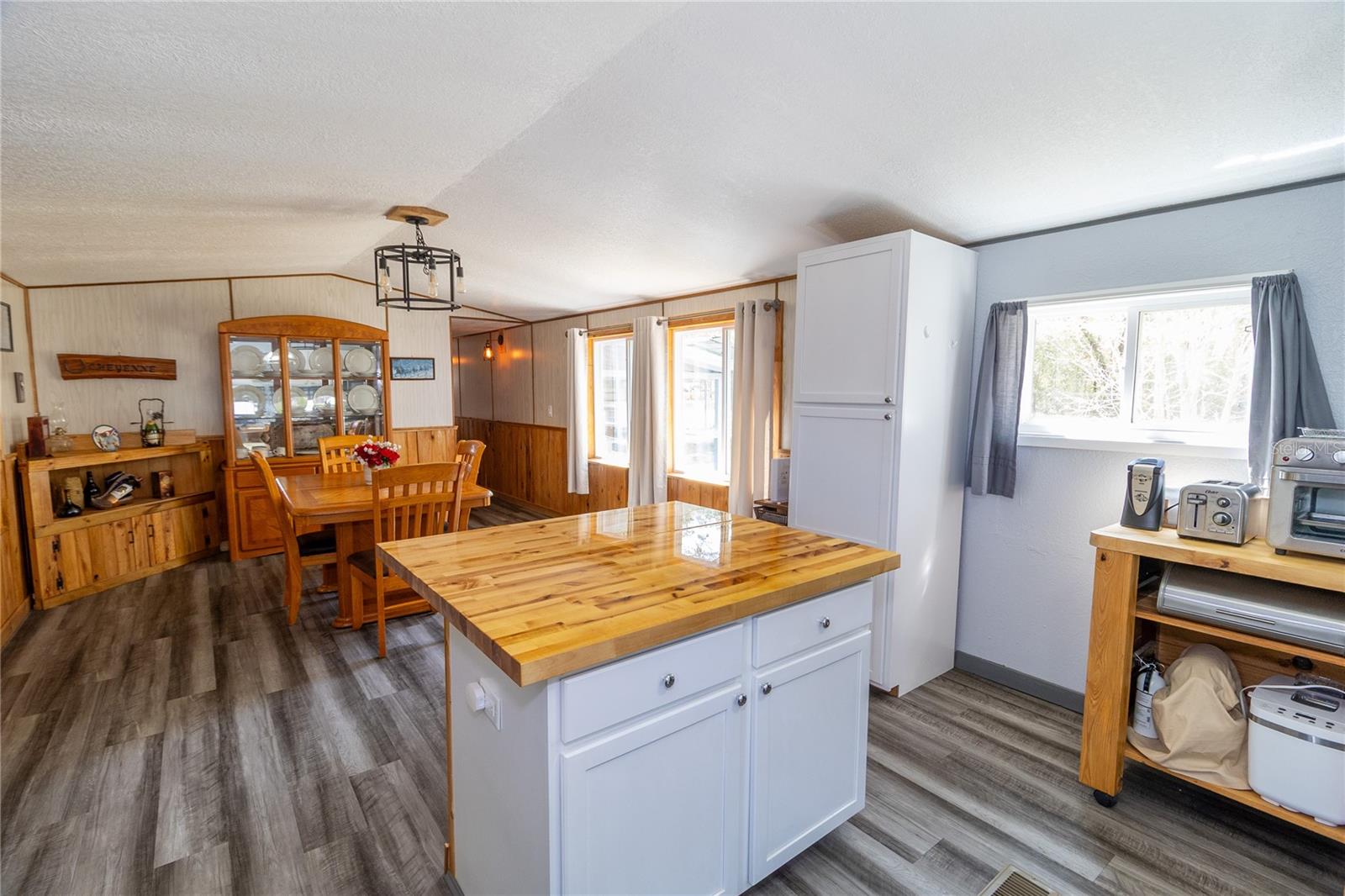 Image 8 of 19 For 731 139th Terrace