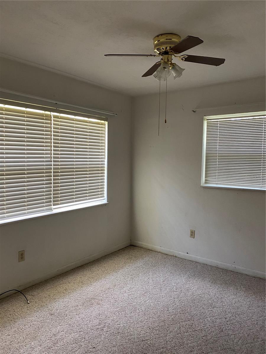 Image 14 of 37 For 625 24th Street