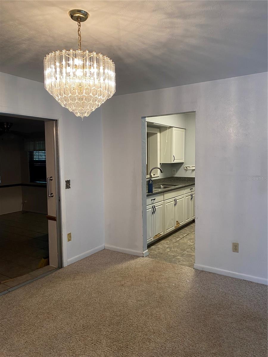 Image 19 of 37 For 625 24th Street