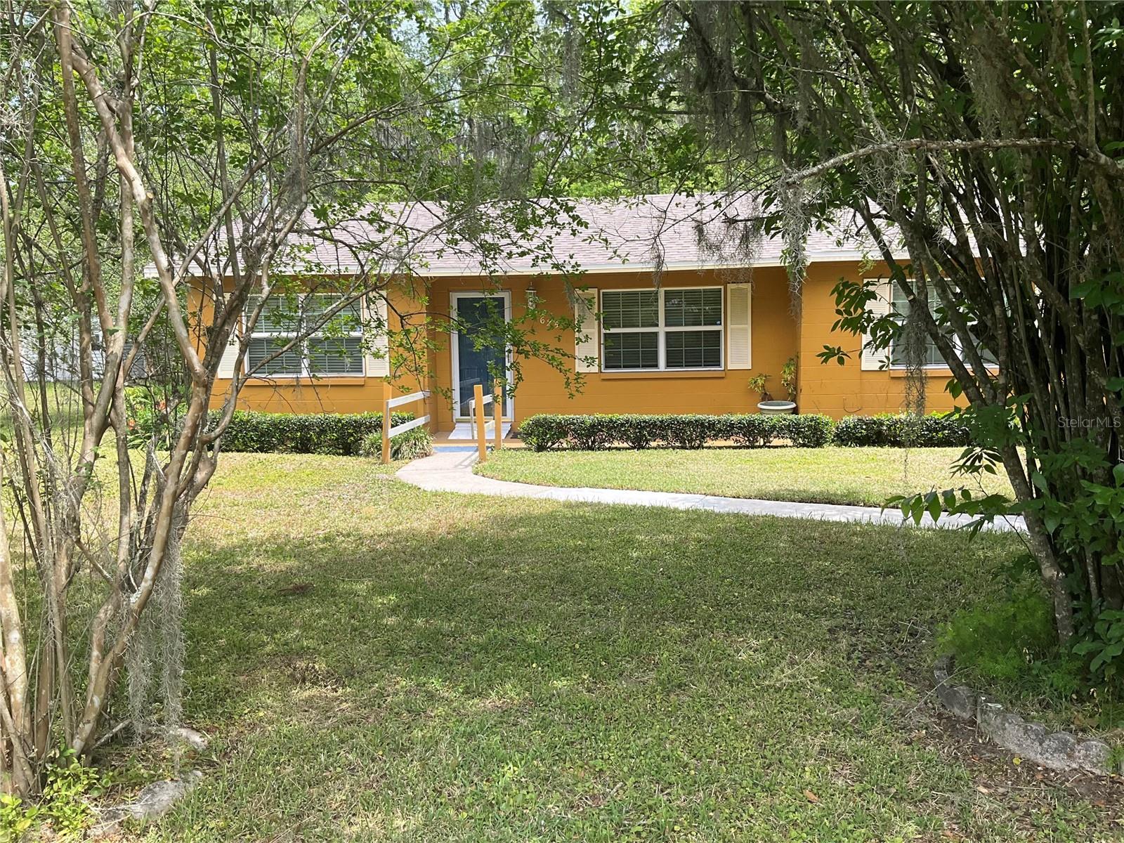 Image 26 of 37 For 625 24th Street