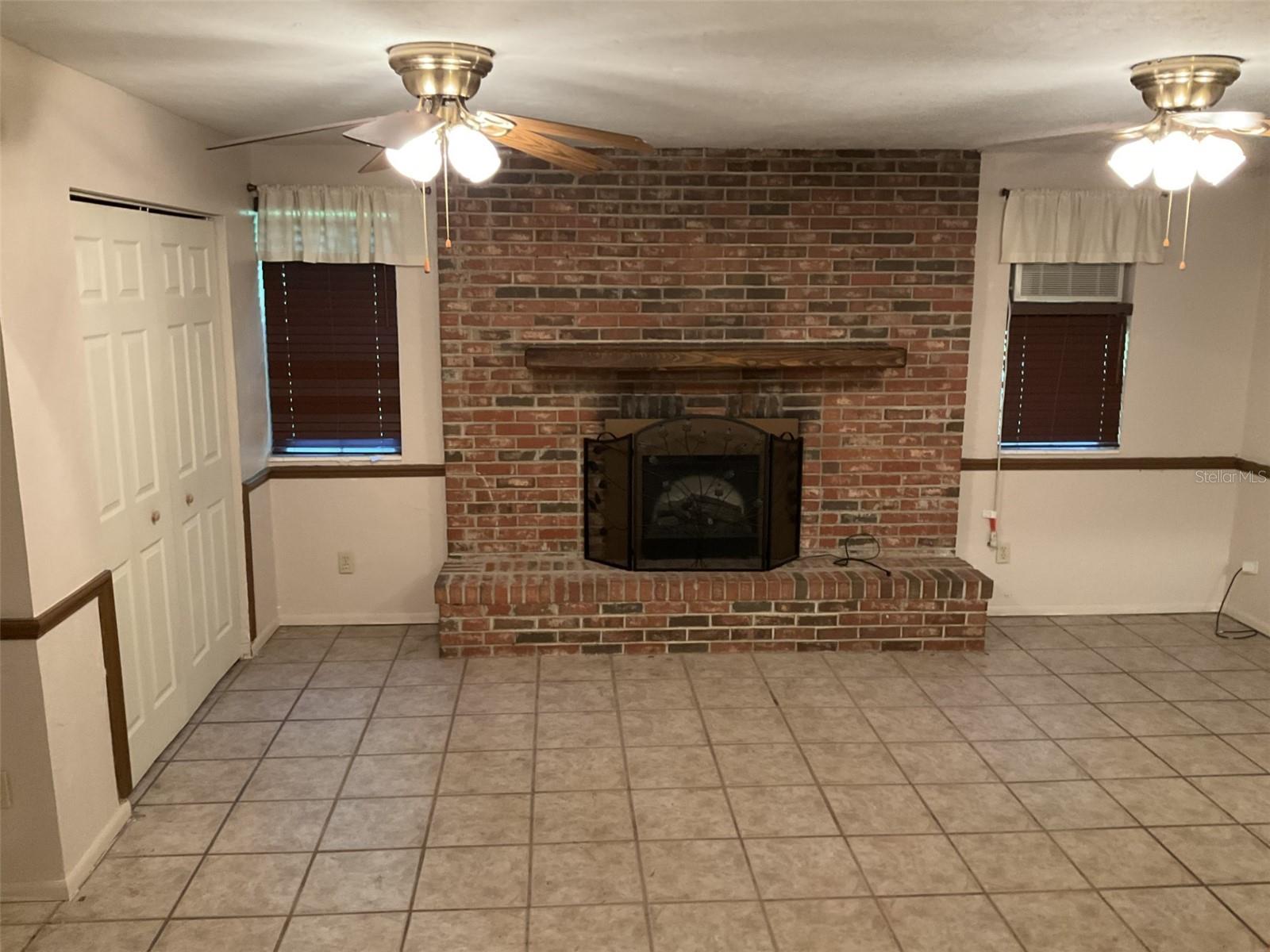 Image 7 of 37 For 625 24th Street
