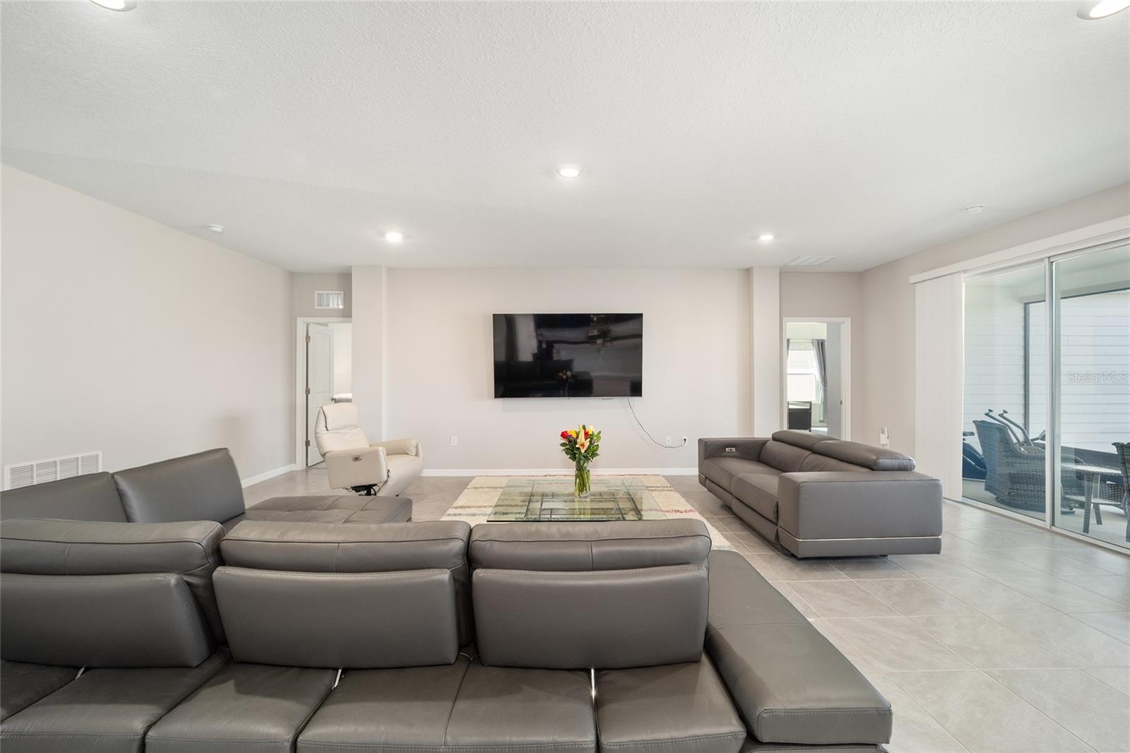 Image 11 of 47 For 1246 246th Terrace