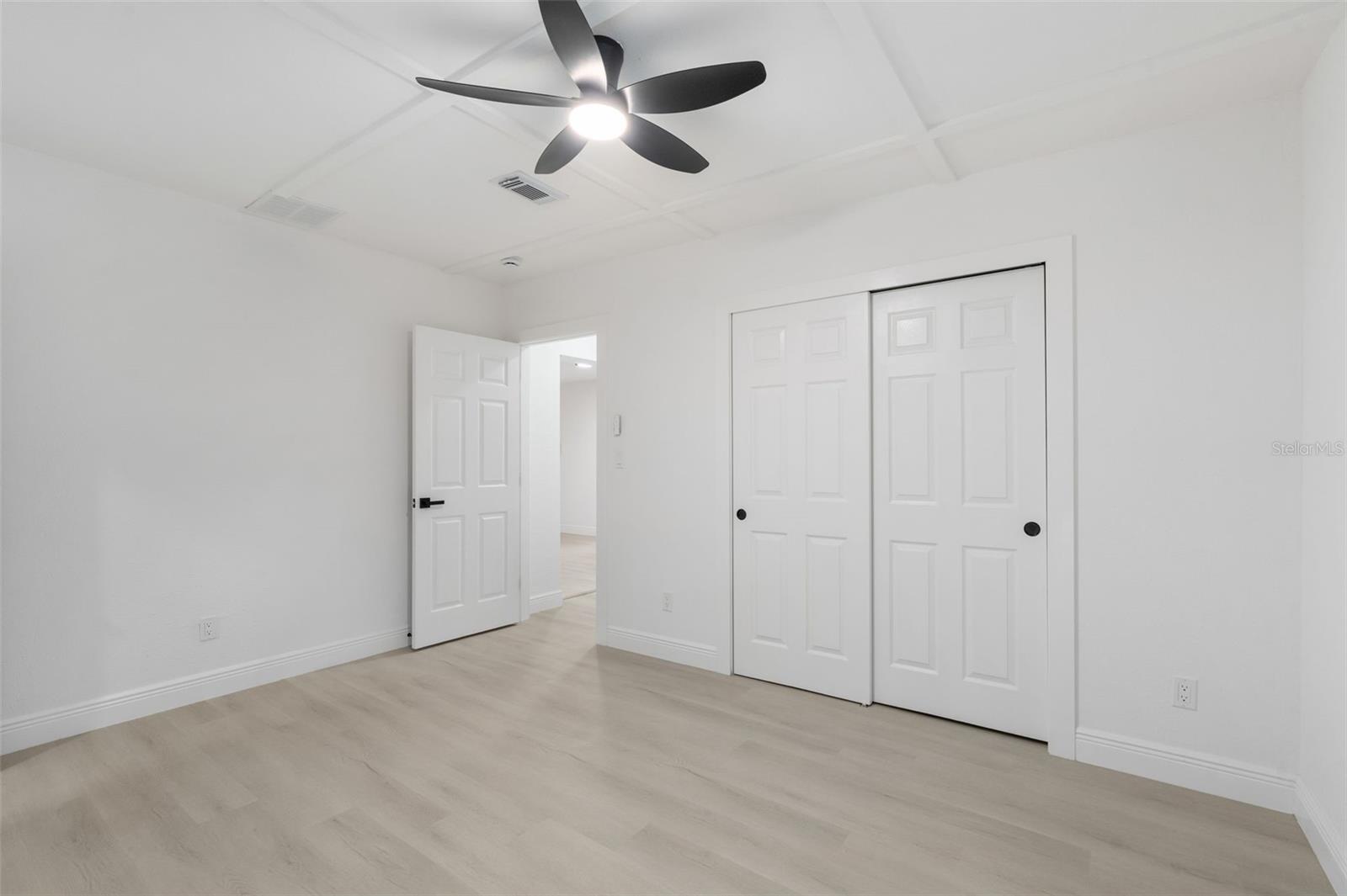 Image 11 of 36 For 4120 10th Street
