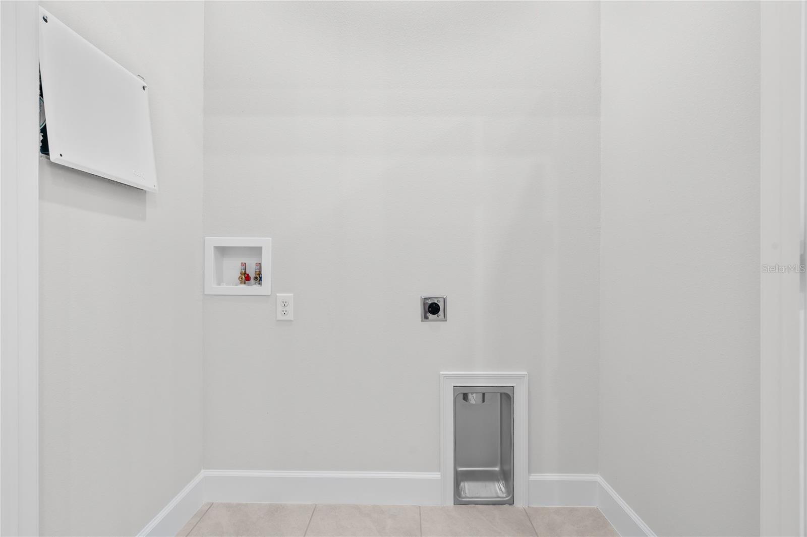 Image 21 of 27 For 12776 162nd Drive