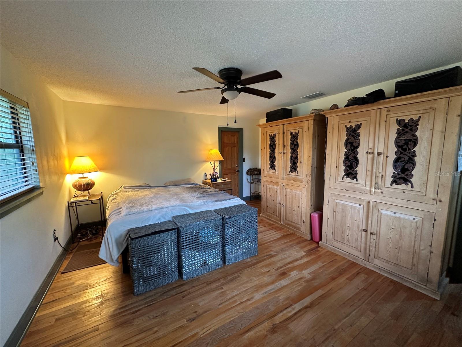 Image 20 of 44 For 11951 57th Street