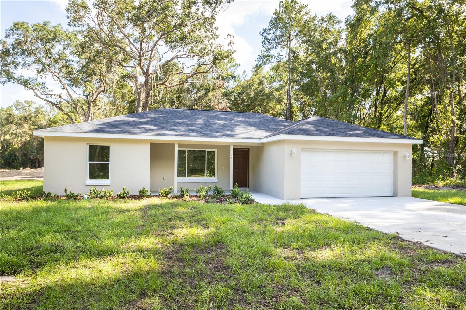 Details for 61 Fisher Way Course, OCKLAWAHA, FL 32179