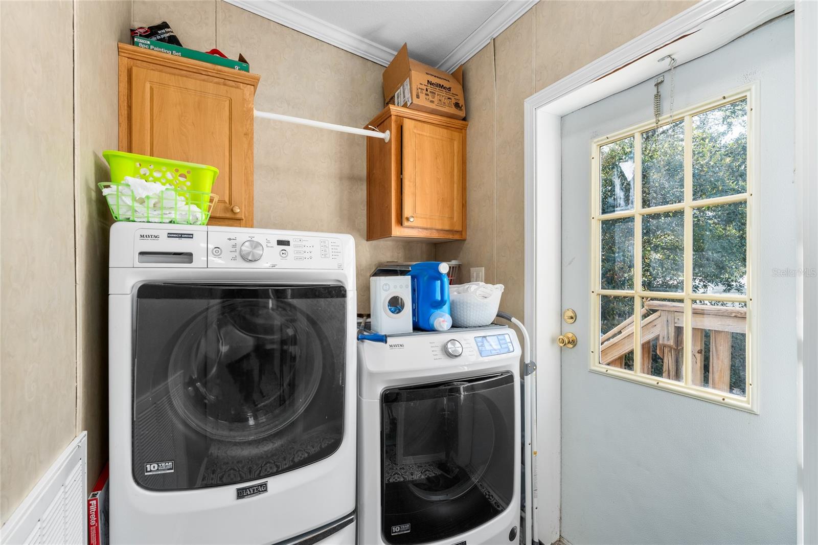 Image 10 of 24 For 17382 Harrell Street