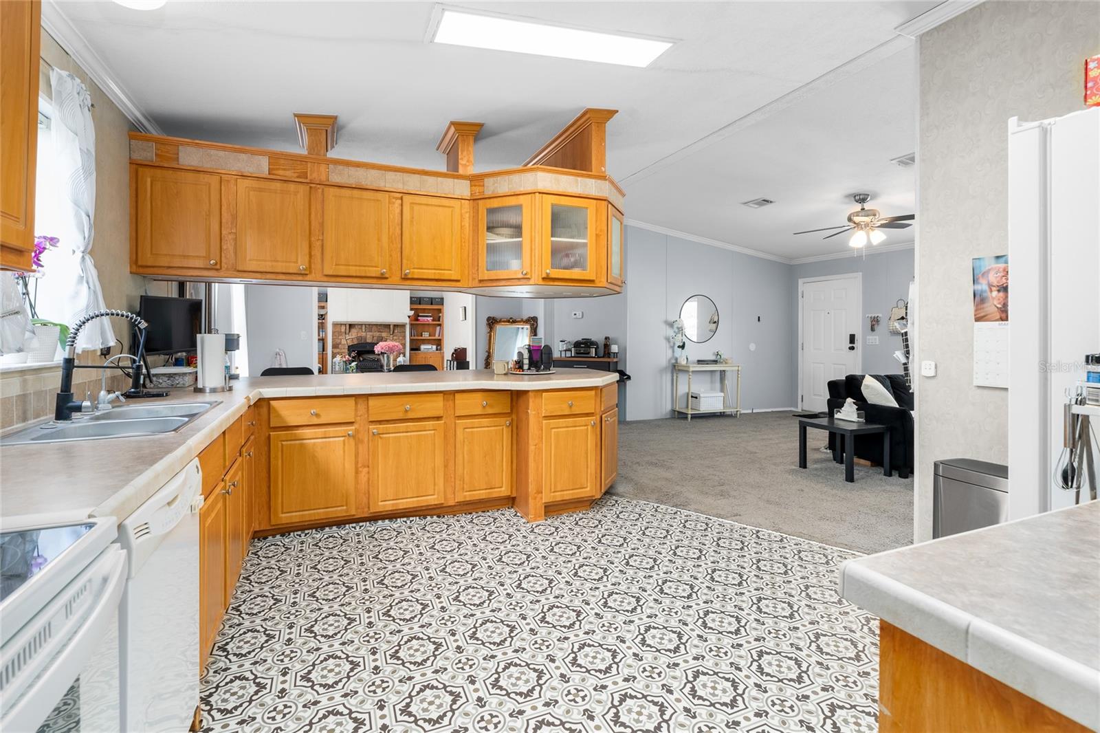 Image 12 of 24 For 17382 Harrell Street