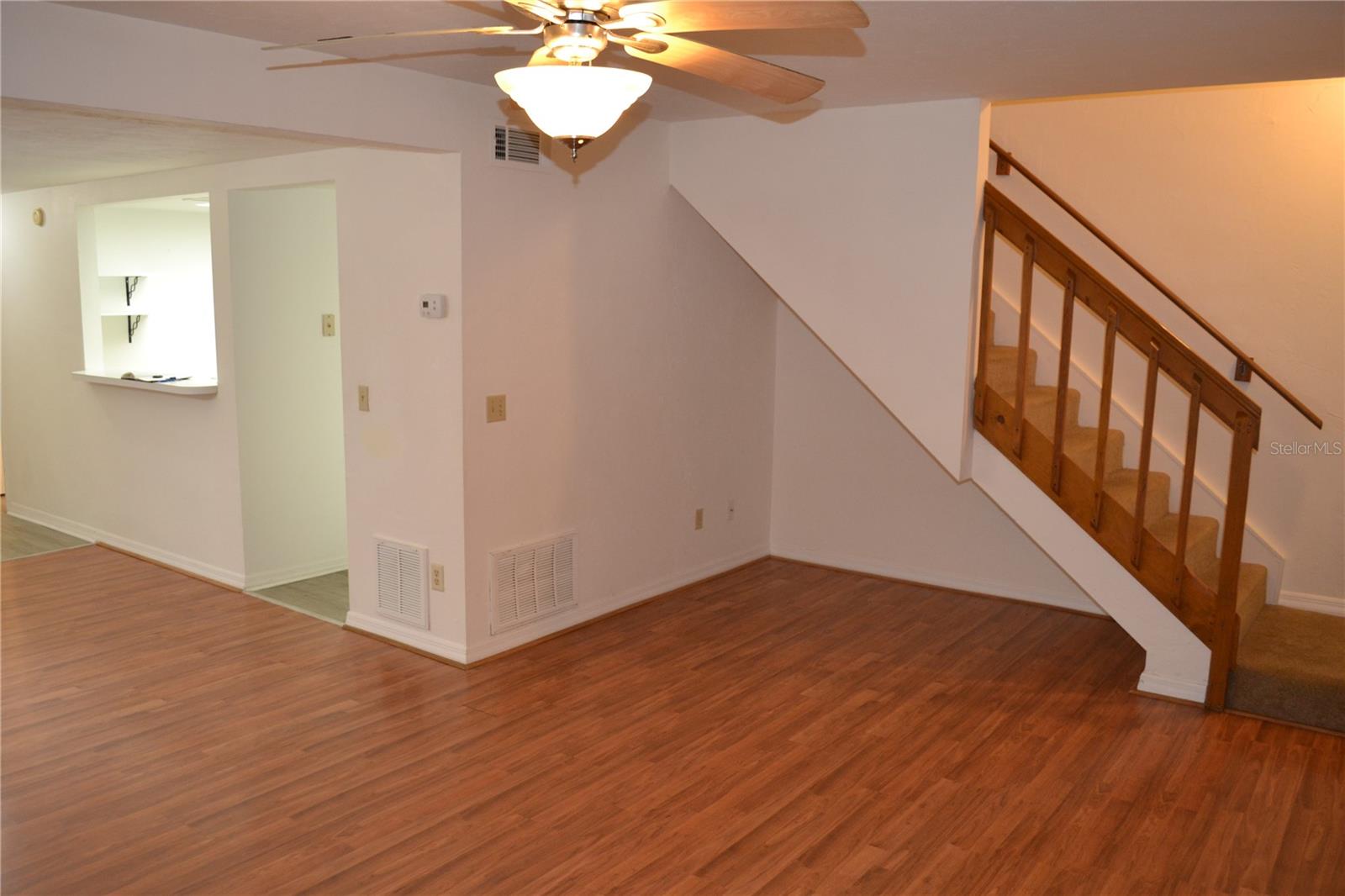 Image 4 of 13 For 852 58th Terrace