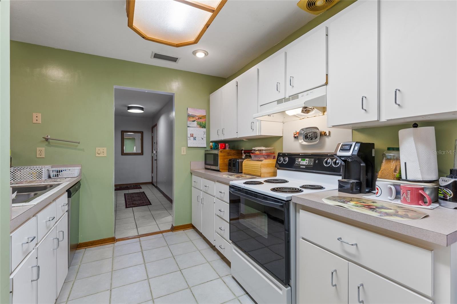 Image 9 of 22 For 2822 14th Drive 307