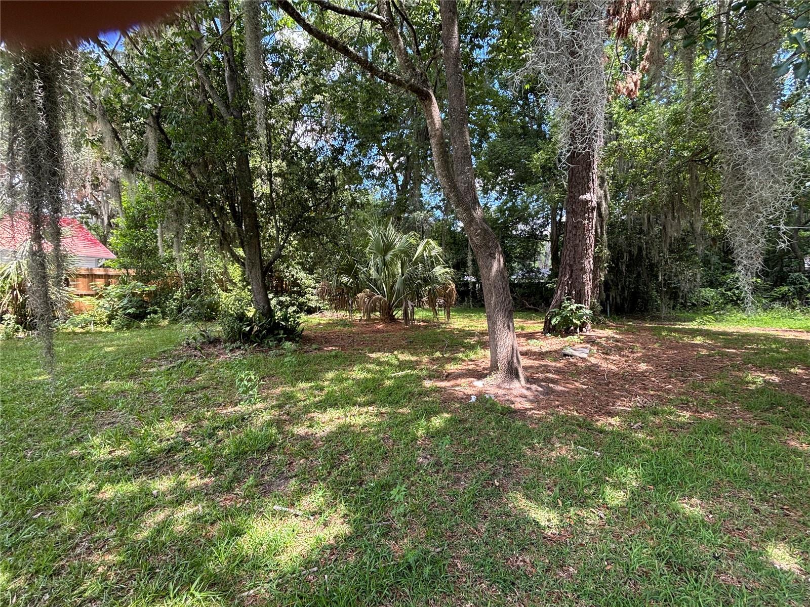 Image 7 of 12 For 1110 39th Avenue