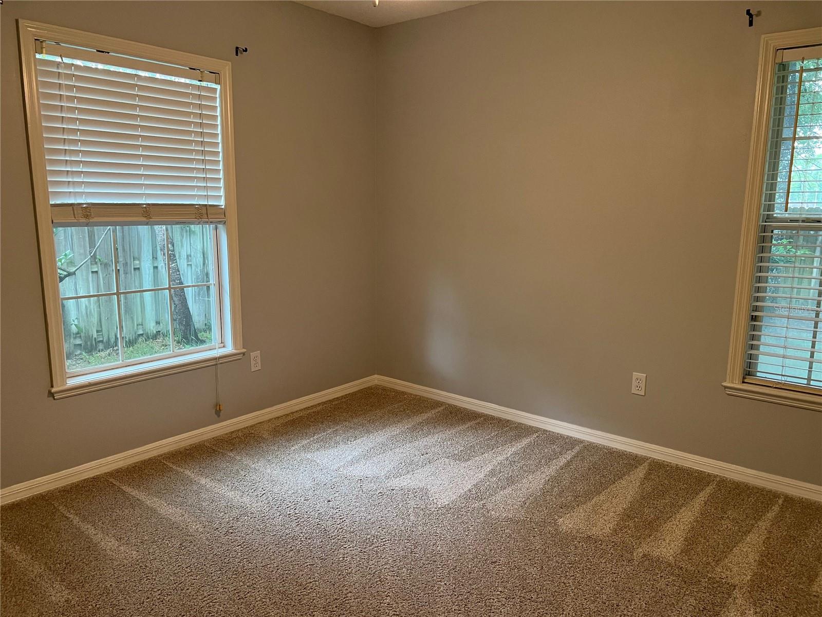 Image 21 of 29 For 7023 85th Terrace