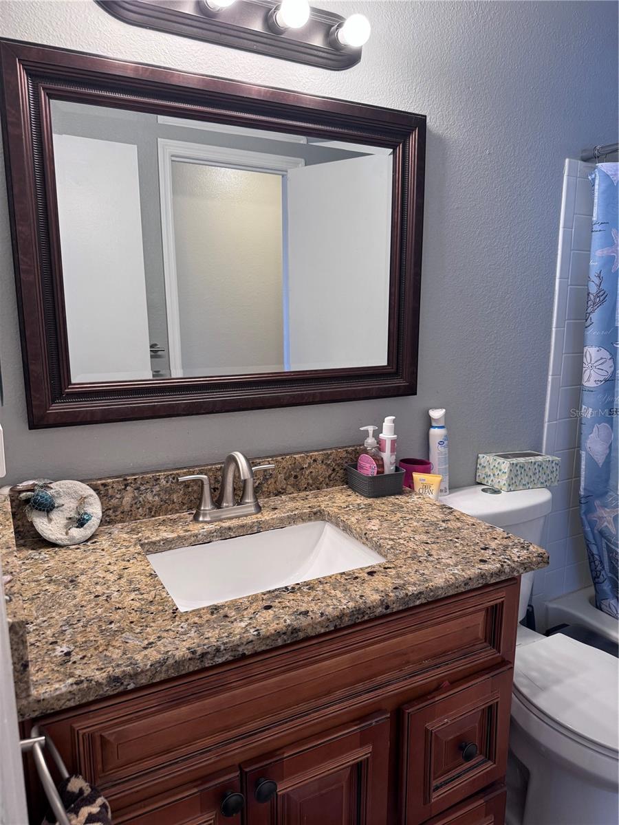 Image 14 of 24 For 9481 Highland Oak Drive 715