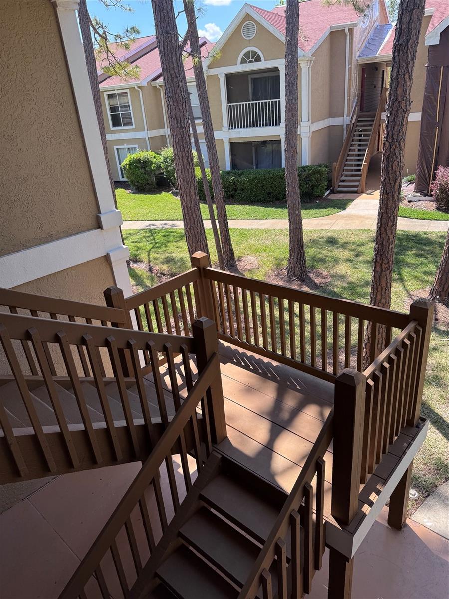 Image 4 of 24 For 9481 Highland Oak Drive 715